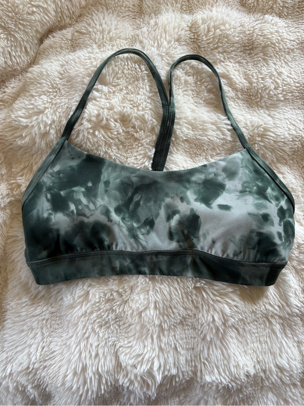 Lululemon Y Flow Sports Bra
